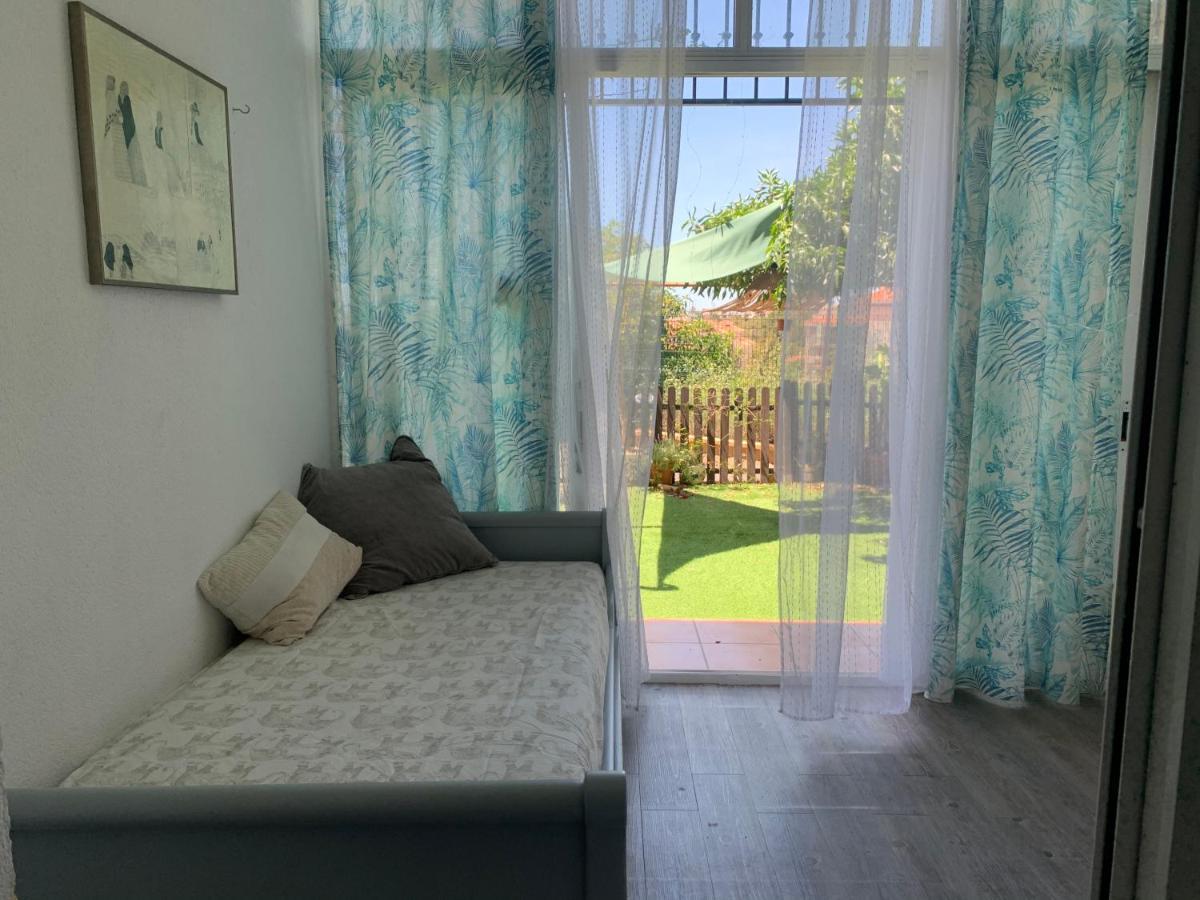 Apartamento Con Jardin Y Piscina En El Faro De Calaburras La Cala De Mijas Exterior foto
